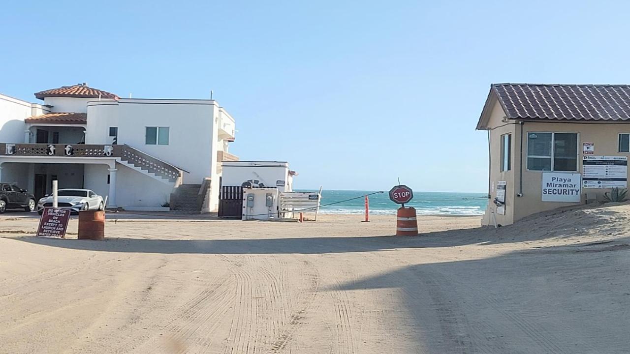 The Suites At Rocky Point 2 Экстерьер фото